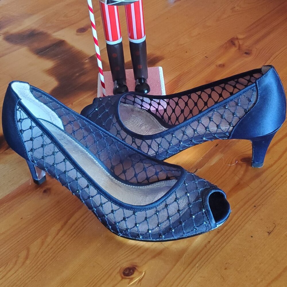 Adrianna Papell  Navy Blue Peep Toe Formal Shoes Size 8